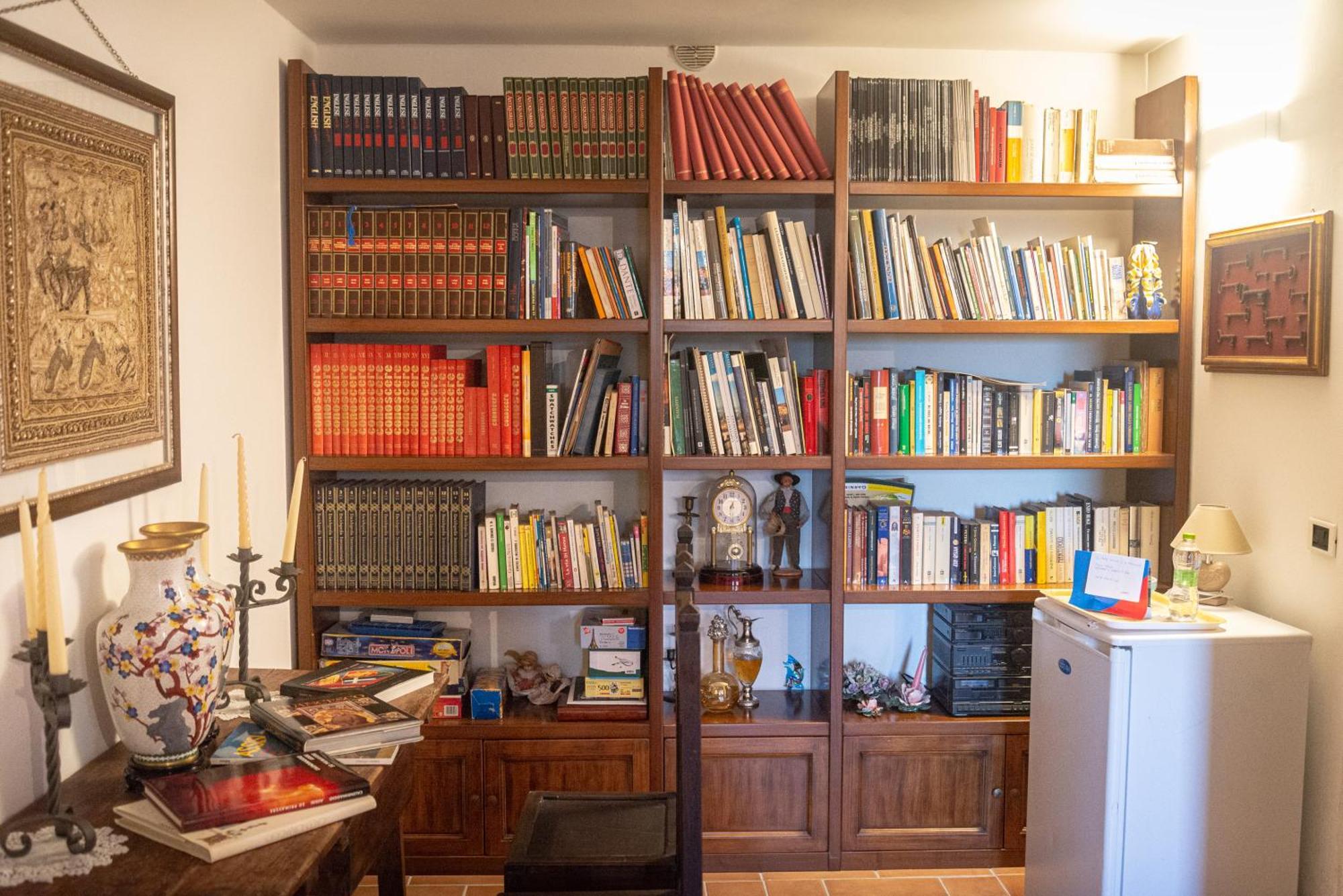 B&B Il Chiostro อัสซิซี ภายนอก รูปภาพ