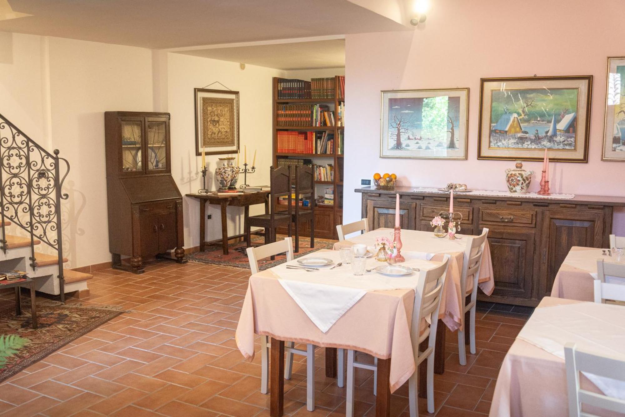 B&B Il Chiostro อัสซิซี ภายนอก รูปภาพ