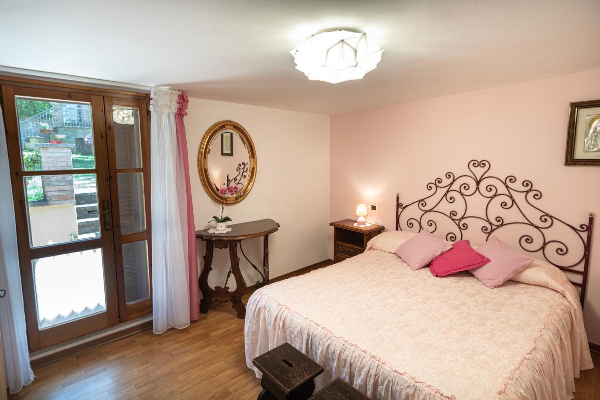 B&B Il Chiostro อัสซิซี ภายนอก รูปภาพ