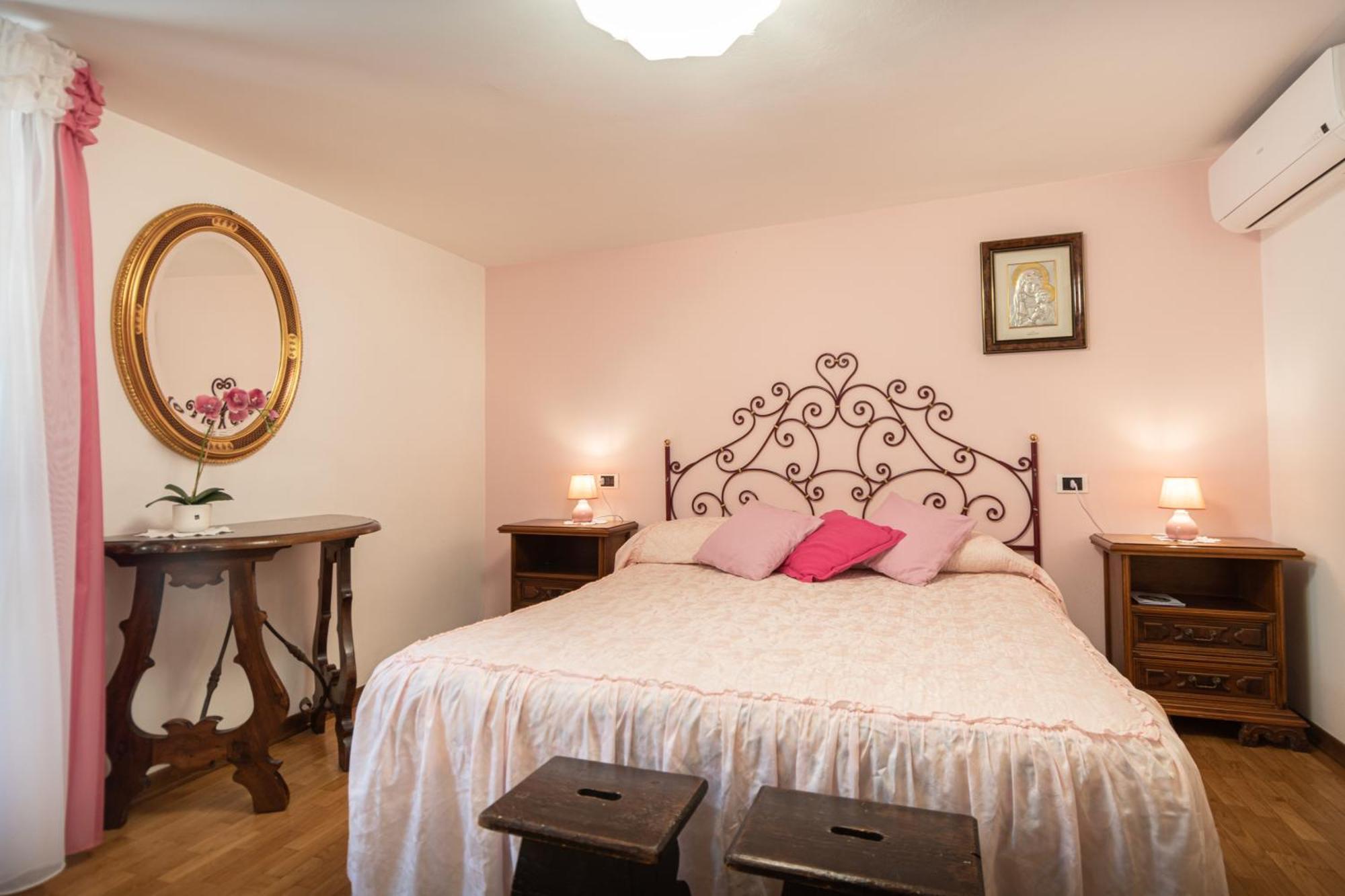 B&B Il Chiostro อัสซิซี ภายนอก รูปภาพ